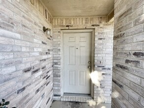 5405 Shiver Rd in Fort Worth, TX - Foto de edificio - Building Photo