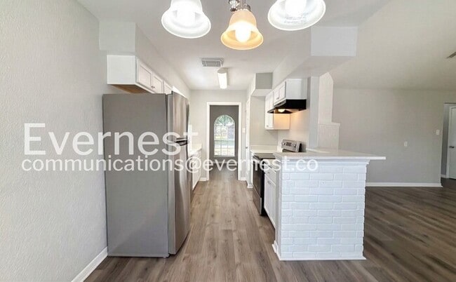 6654 Laughlin Dr in Missouri City, TX - Building Photo - Building Photo