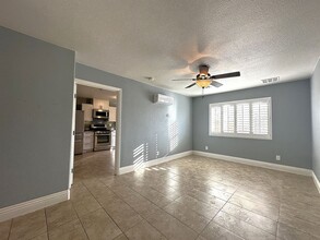 1251 Ringe Ln in Las Vegas, NV - Building Photo - Building Photo