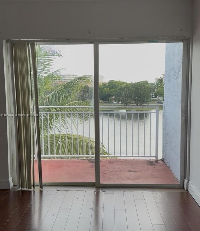 property at 9357 Fontainebleau Blvd
