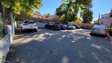 138 Roseland Ave in Caldwell, NJ - Building Photo - Building Photo