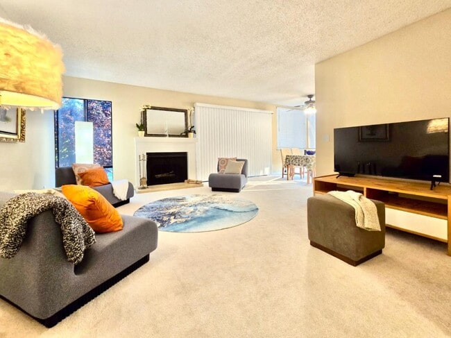 property at 1033 Shell Blvd