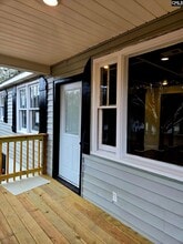 641 Brooks Ave in West Columbia, SC - Building Photo - Building Photo
