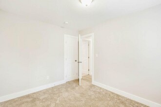 2120 Nichols Ln in Decatur, GA - Building Photo - Building Photo