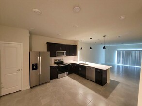 2714 Fetching Trl in Davenport, FL - Building Photo - Building Photo