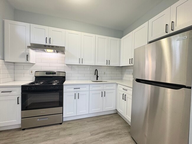 151 Chapman St, Unit 2