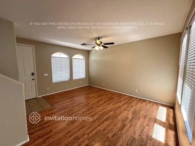 9021 E Garnet Ave in Mesa, AZ - Building Photo - Building Photo