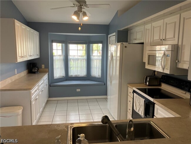 2300 Valparaiso Blvd in North Fort Myers, FL - Building Photo - Building Photo