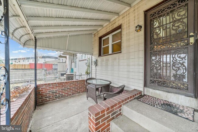 property at 96 E Berkley Ave