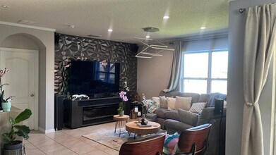 9029 Pyrus St in Kissimmee, FL - Building Photo - Building Photo