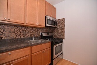 4903 N St Louis Ave in Chicago, IL - Building Photo - Building Photo