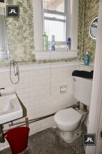 302 Tappan St in Brookline, MA - Building Photo - Building Photo
