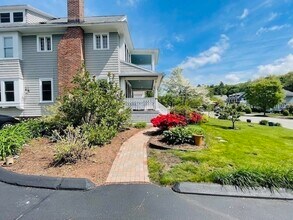 369 May St in Worcester, MA - Building Photo - Building Photo
