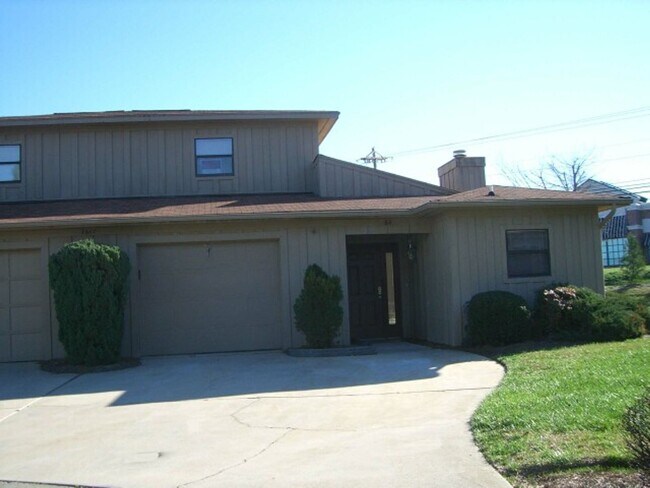 7617 Woods Ln in Cornelius, NC - Building Photo - Building Photo