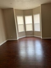 1091 59th St, Unit 2 in Oakland, CA - Building Photo - Building Photo