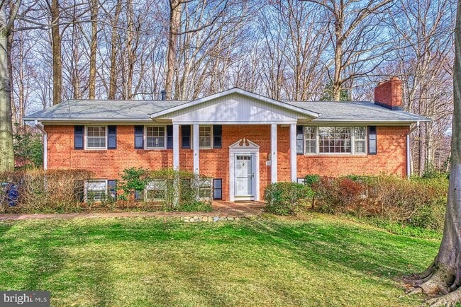 property at 4925 Tunlaw St