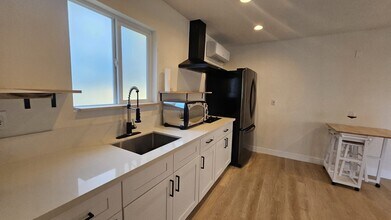 3046 Miguel St, Unit Detached Studio Apartment in Riverside, CA - Foto de edificio - Building Photo