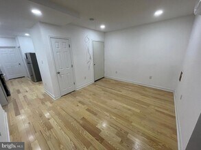 2251 N 29th St, Unit 2 in Philadelphia, PA - Building Photo - Building Photo