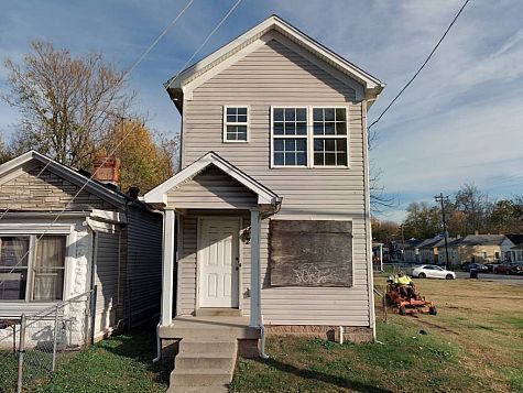 property at 205 N 26th St