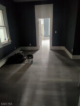 304 Front St in Belvidere, NJ - Building Photo - Building Photo