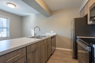 The Neighborhood at Englewood in Grand Rapids, MI - Building Photo - Interior Photo