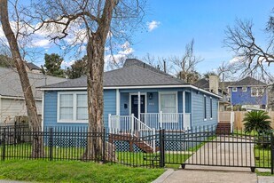 842 E 29th St in Houston, TX - Building Photo