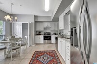 718 3rd St NE photo'