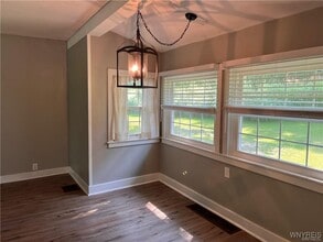 198 Stoneybrook Rd in Orchard Park, NY - Building Photo - Building Photo