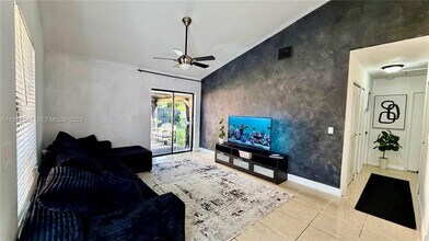 2451 SW 85th Terrace in Miramar, FL - Building Photo - Building Photo