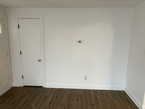 4408 Cane Run Rd in Louisville, KY - Building Photo - Building Photo