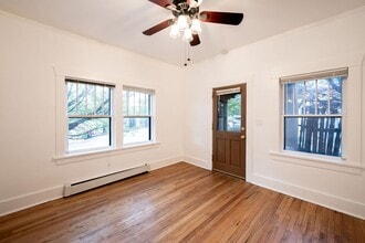 146 W Berger St in Santa Fe, NM - Building Photo - Building Photo