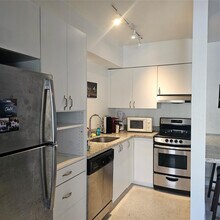 1354 Bayview Dr in Fort Lauderdale, FL - Building Photo - Building Photo