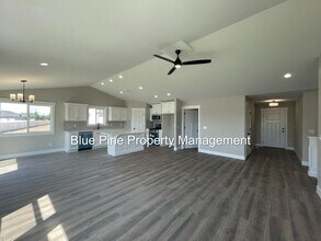 1916 Bennington Dr in Idaho Falls, ID - Building Photo - Building Photo