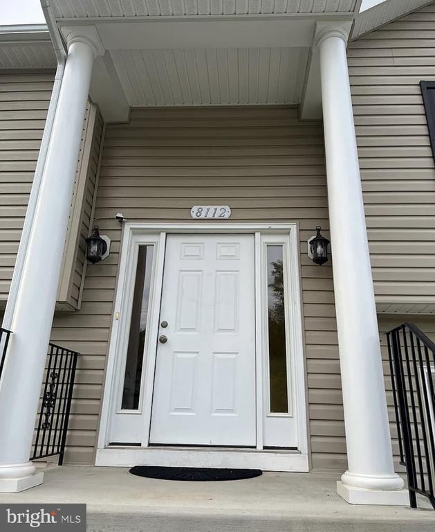 8112 Leland Rd in Manassas, VA - Building Photo - Building Photo