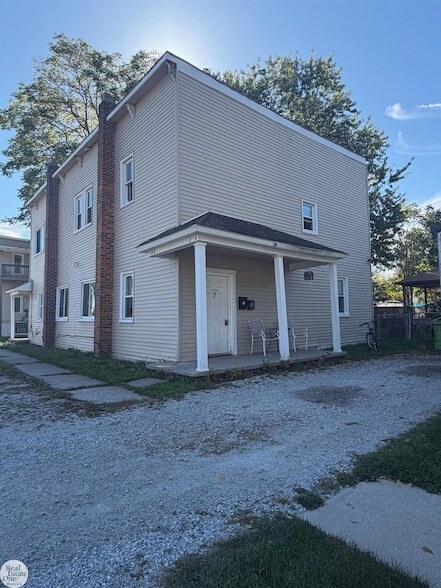 309 Green #2 St, Unit 05214 in Algonac, MI - Building Photo - Building Photo