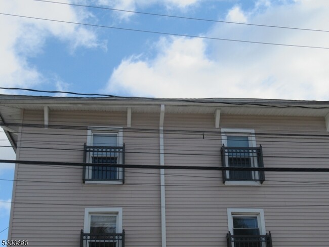 38 N Main St in Wharton, NJ - Building Photo - Building Photo