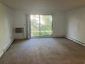 42 Belmont St in Somerville, MA - Building Photo