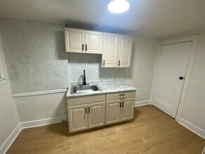 1222 Belmont St in Pittsburgh, PA - Building Photo - Building Photo