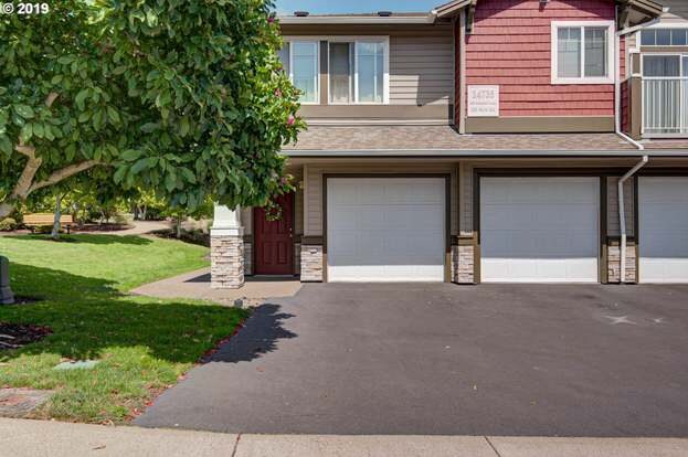 14735 SW Sandhill Loop in Beaverton, OR - Building Photo