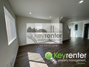 1435 E 32nd St in Tacoma, WA - Building Photo - Building Photo