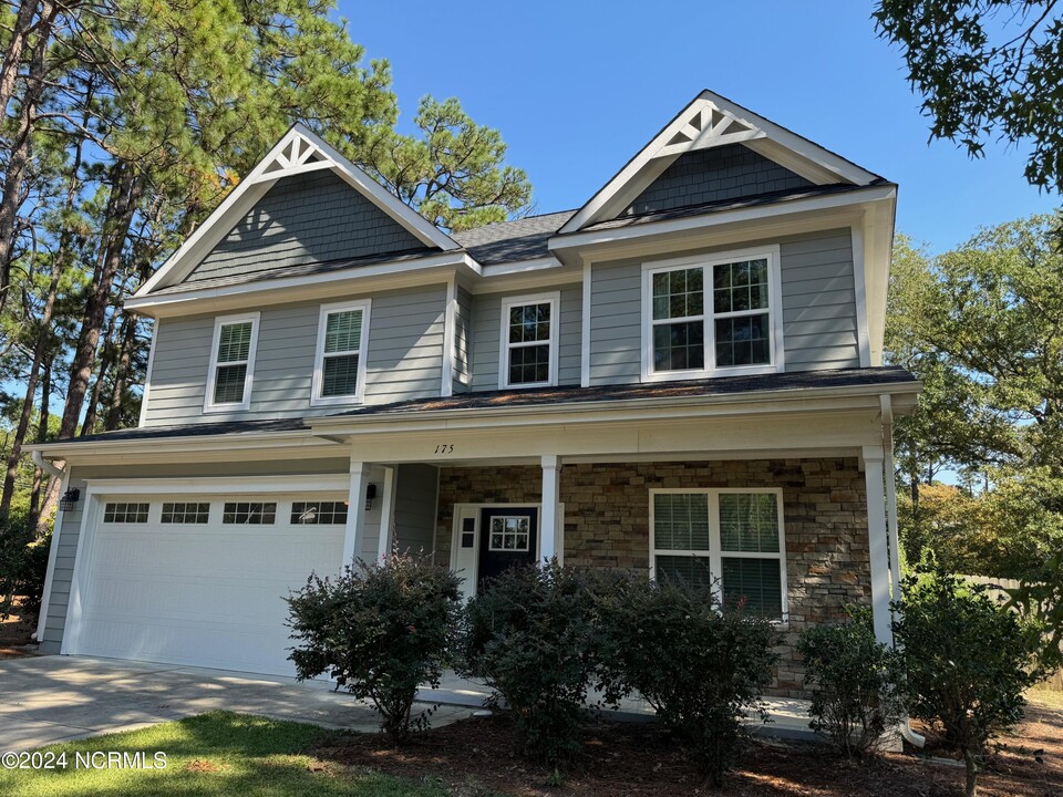 175 Hillard Rd in Pinehurst, NC - Building Photo