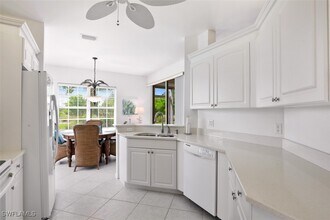 5870 3 Iron Dr in Naples, FL - Building Photo - Building Photo