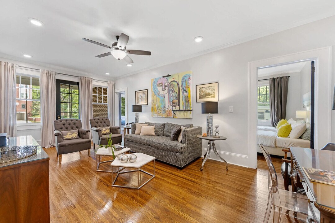 500 Queens Rd in Charlotte, NC - Building Photo