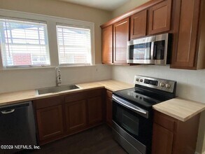3038 Post St in Jacksonville, FL - Building Photo - Building Photo