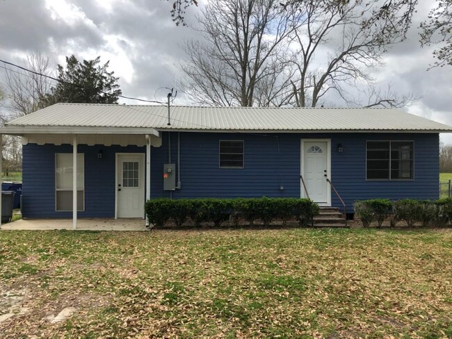 143 Dandurand Rd in Cankton, LA - Building Photo - Building Photo