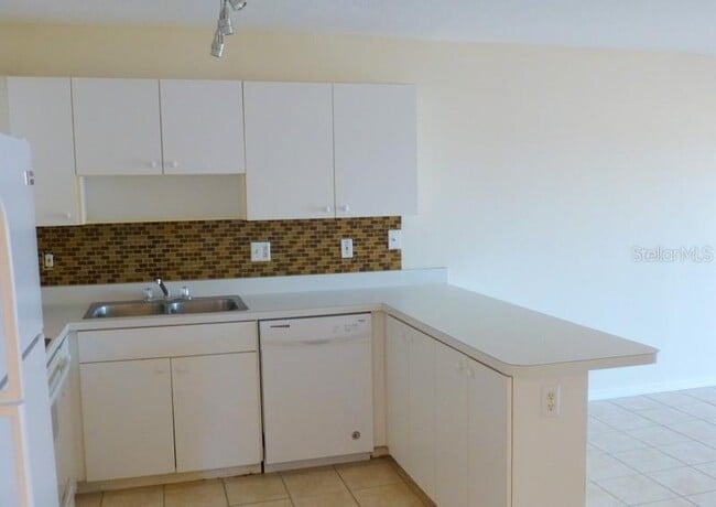 2616 Icabod Ct in Leesburg, FL - Building Photo - Building Photo