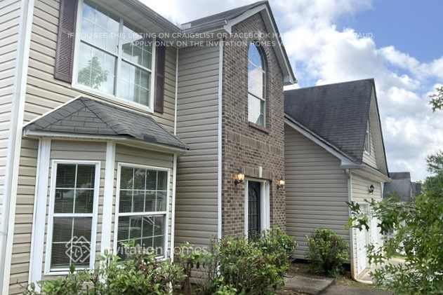 property at 110 Oak Terrace Dr