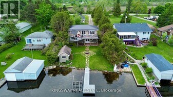 18 Mitchellview Rd in Kawartha Lakes, ON - Building Photo