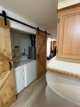 2241 Fairmont Pky in Erie, PA - Foto de edificio - Building Photo