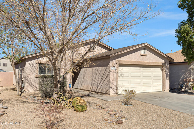 1750 E Desert Rose Trail in San Tan Valley, AZ - Building Photo - Building Photo